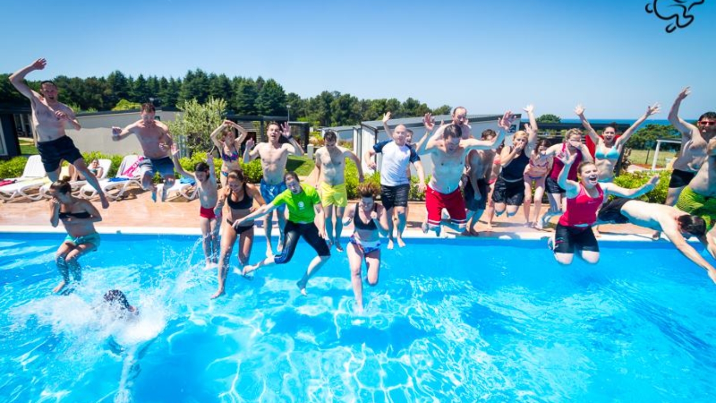 10405331_10155608595995702_3052693651893662309_n